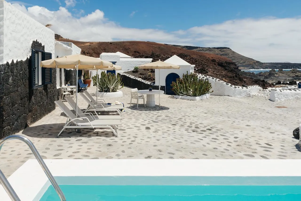 Casa Rural Caleton Del Golfo Spain